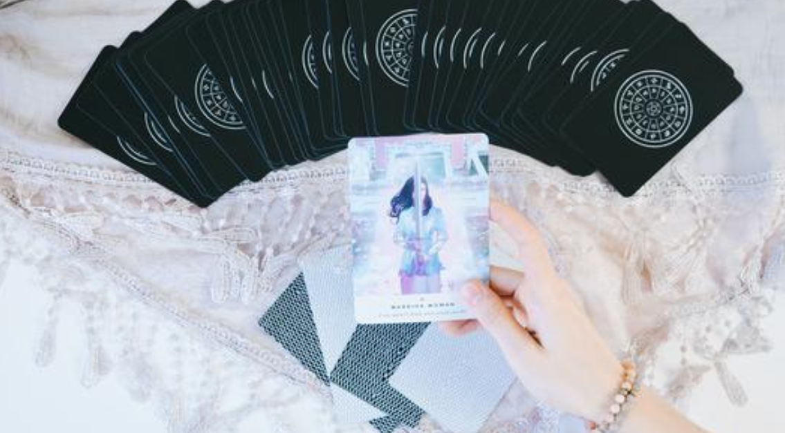 2023 para Libra: Los signos que serán sus mejores colegas