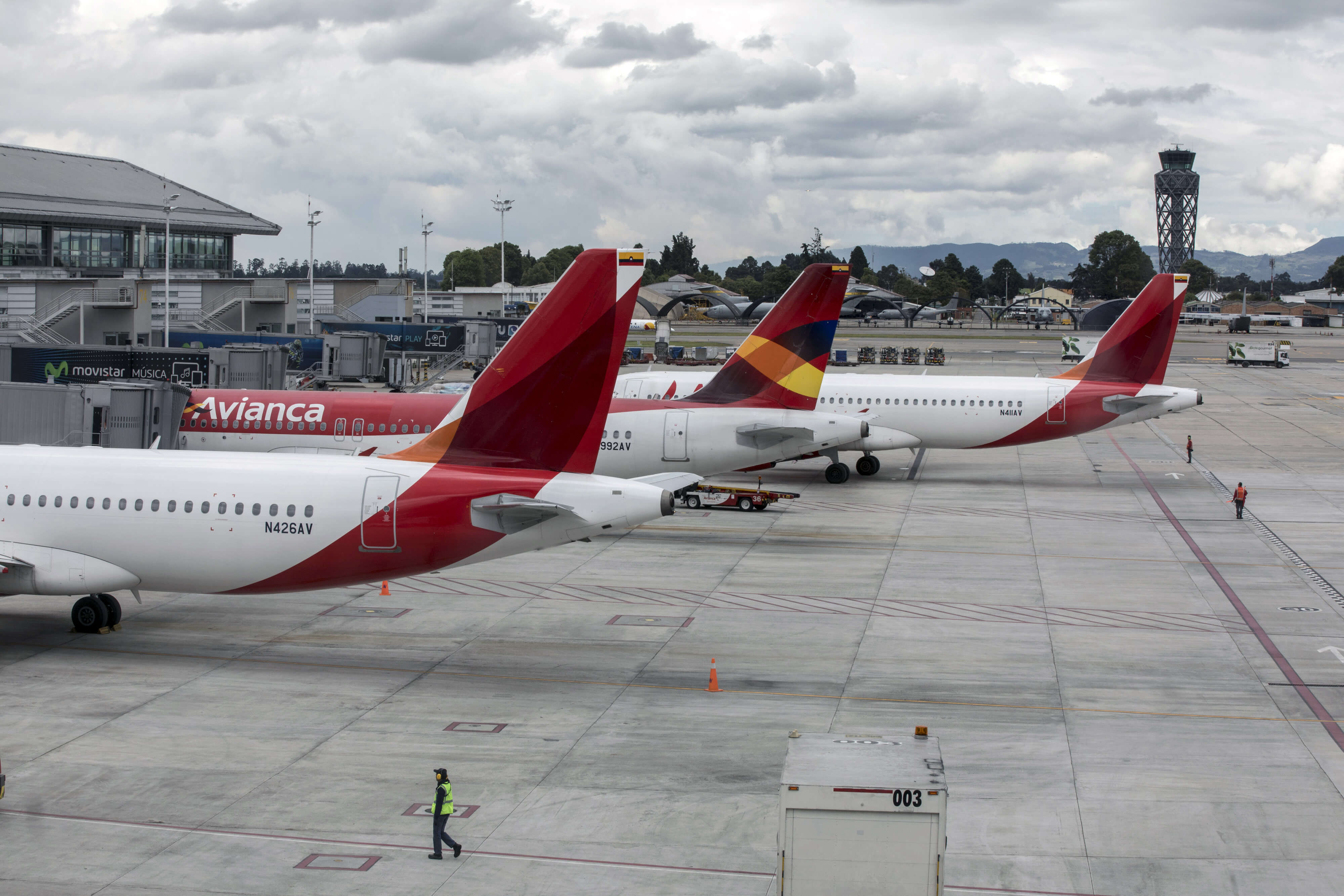 Avianca Holdings sigue reacomodando sus obligaciones financieras