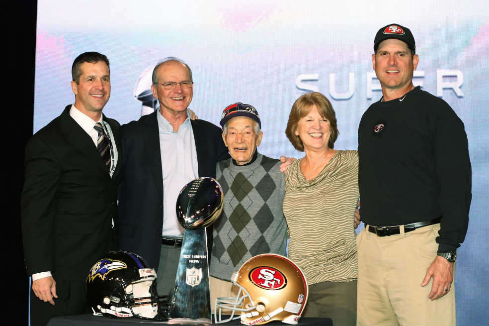 El Superbowl quedará en familia