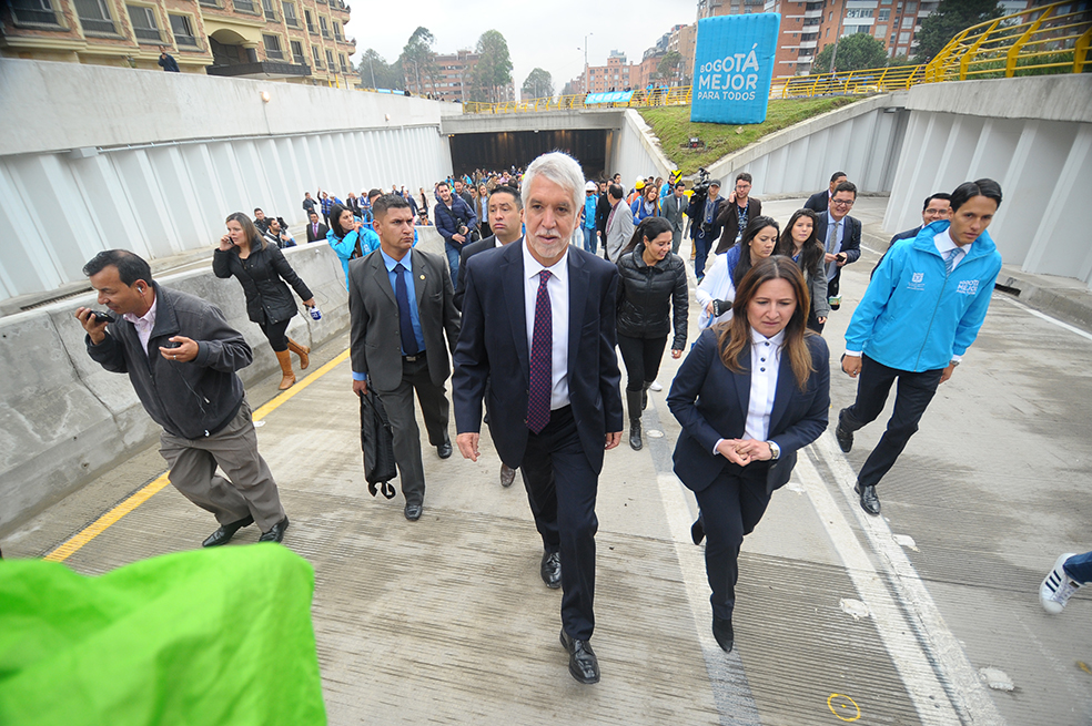 “A nombre de la Alcaldía, pido disculpas por el deprimido de la 94”: Peñalosa