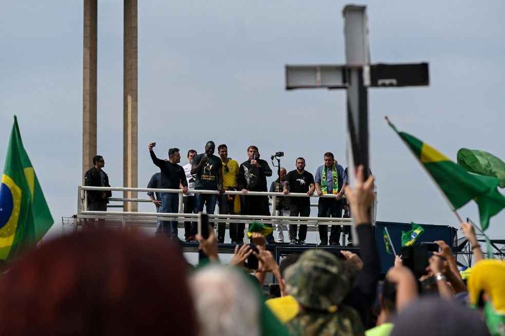 El presidente Bolsonaro ha sido criticado por su manejo caótico de la pandemia, en un país donde el Covid-19 ha matado a casi 450.000 personas.