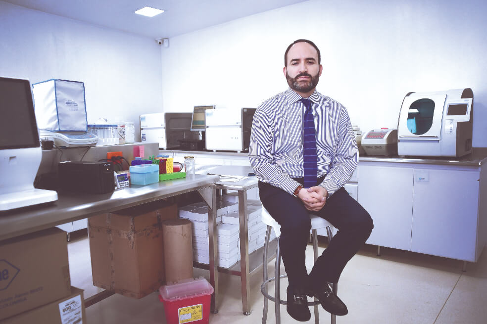 Andrés Cardona y el Fimac: Una vida persiguiendo al cáncer