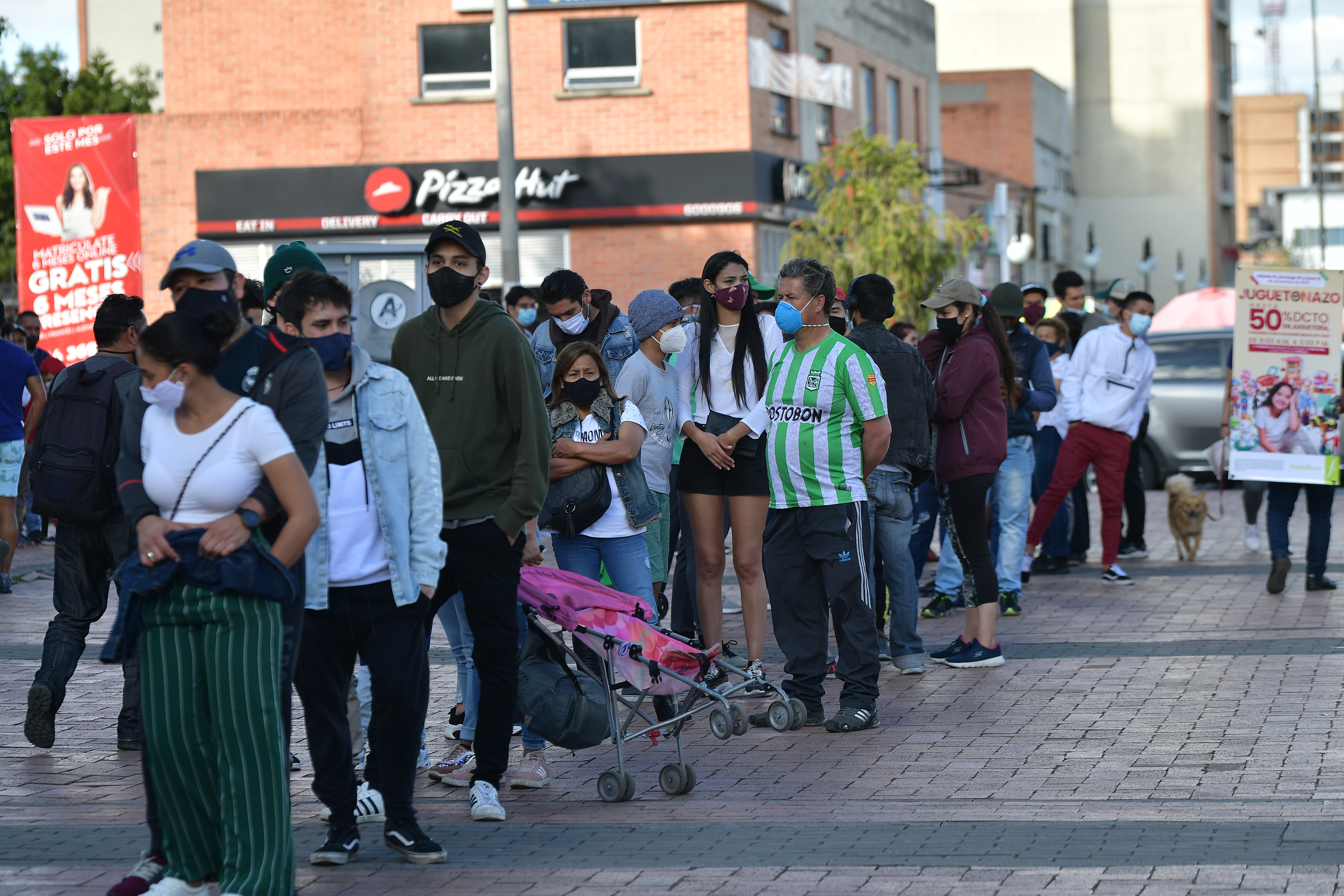 Menos del 20 % de la población latinoamericana ha sido vacunada contra el COVID-19