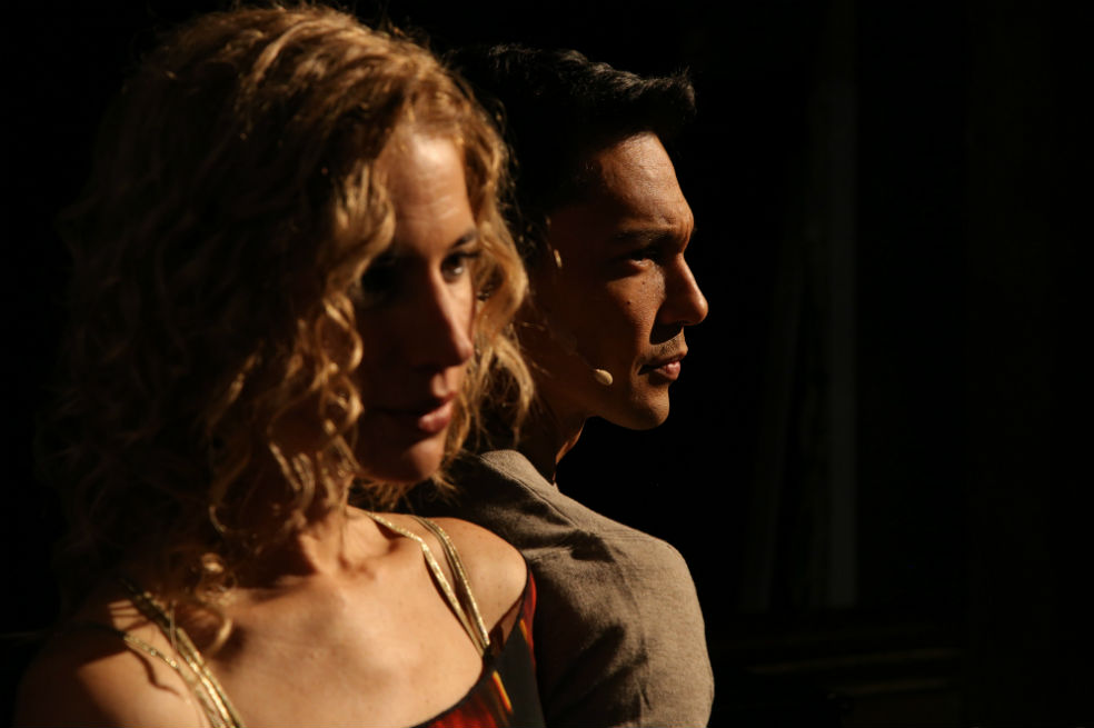 ‘Poesía erótica para ser compartida’ regresa al Teatro Colón