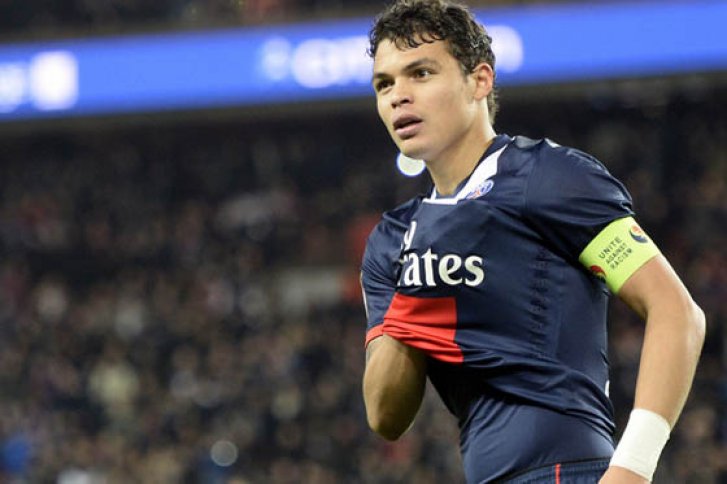 Thiago Silva, baja del París Saint-Germain ante el Ajax