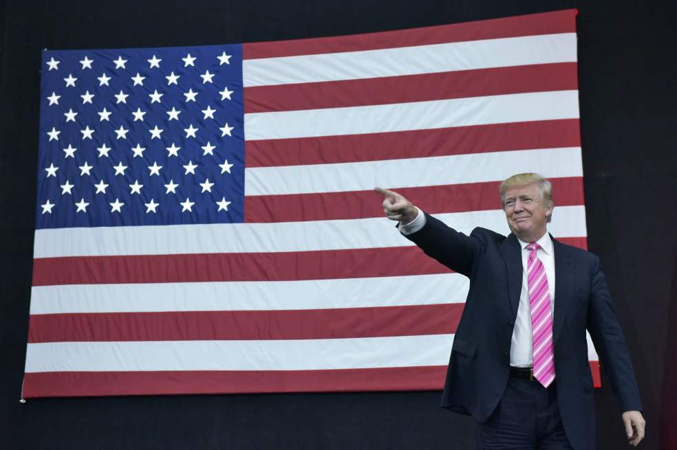 Donald Trump, en saldo rojo