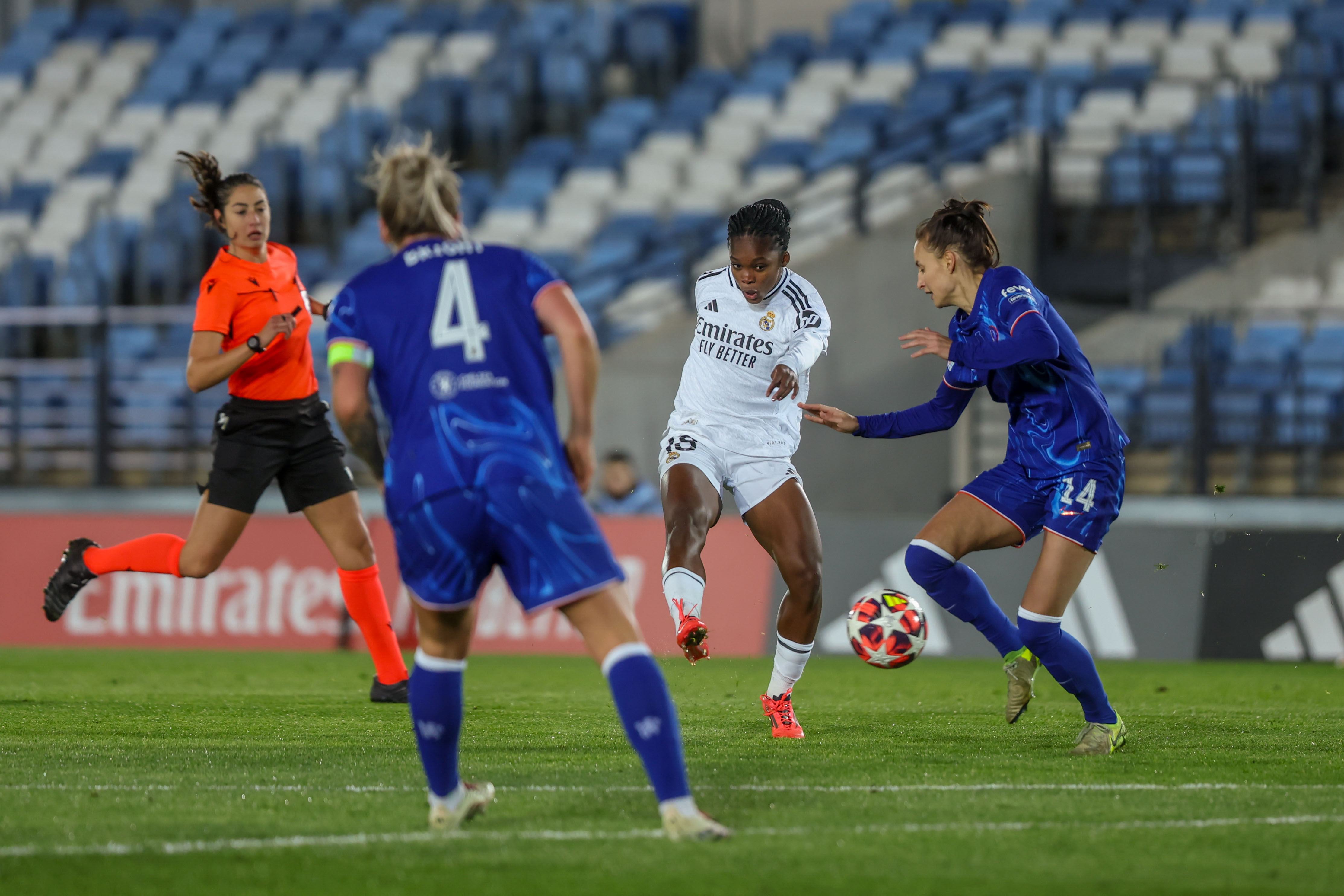 Champions femenina: el Chelsea de Mayra Ramírez venció al Madrid de Linda Caicedo