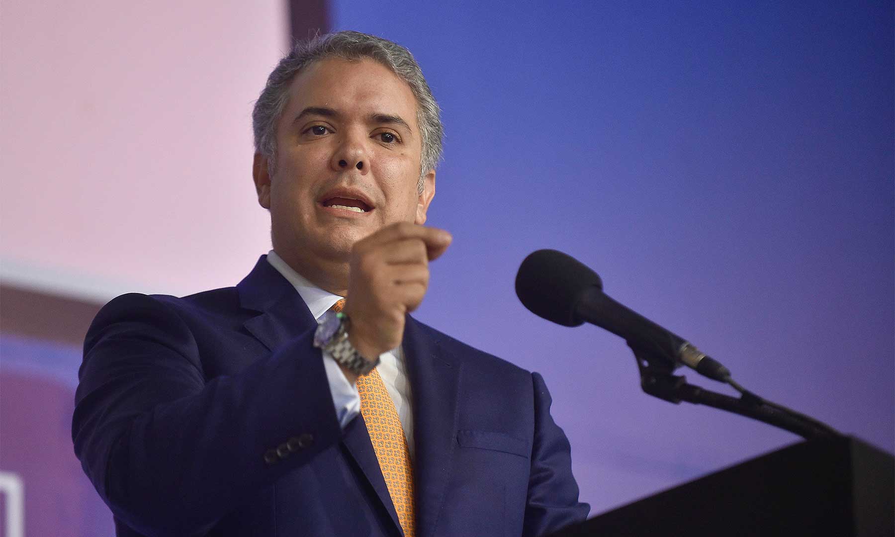 Así fue el debate en el Parlamento Británico a la paz de Duque