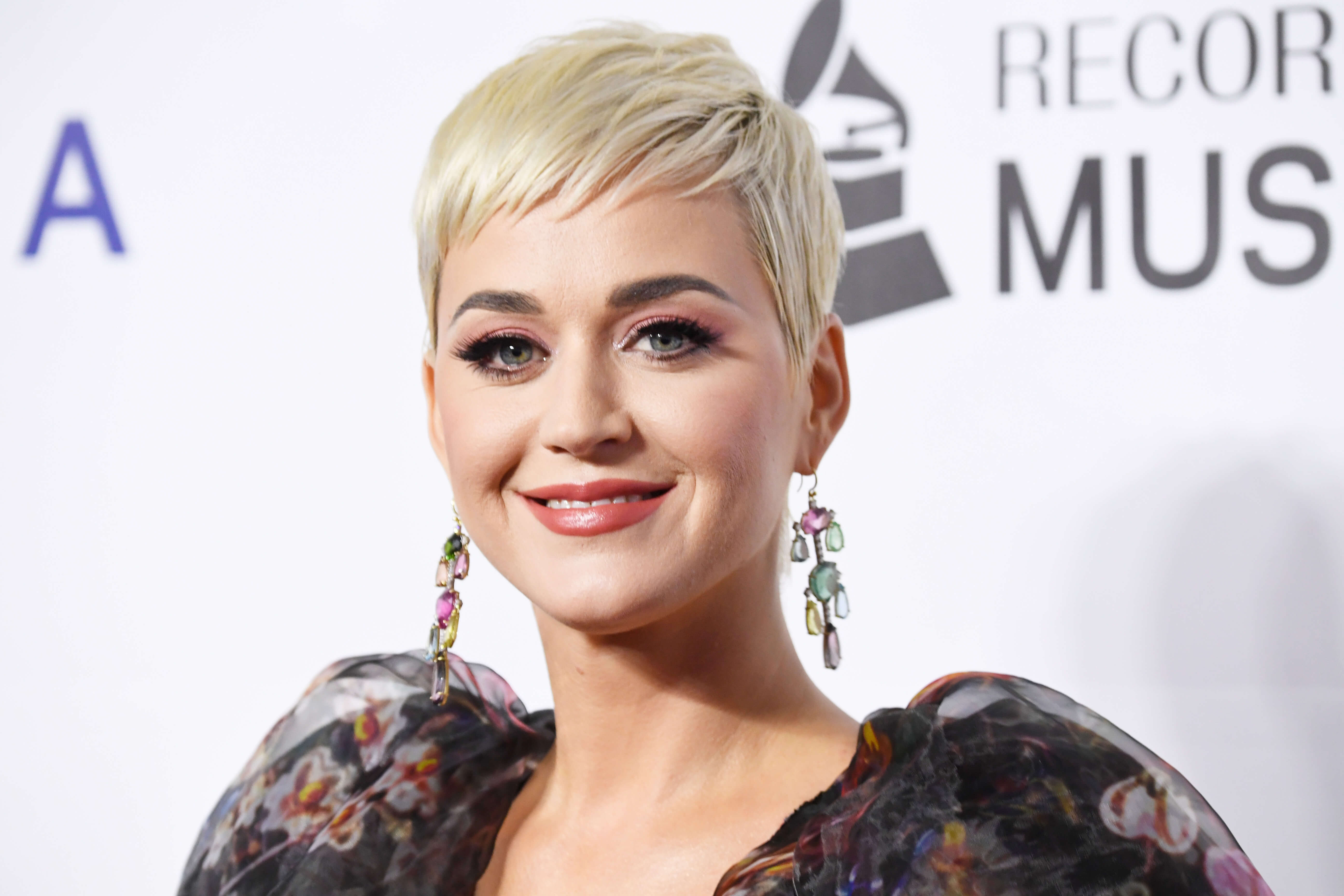 Katy Perry se compromete con Orlando Bloom