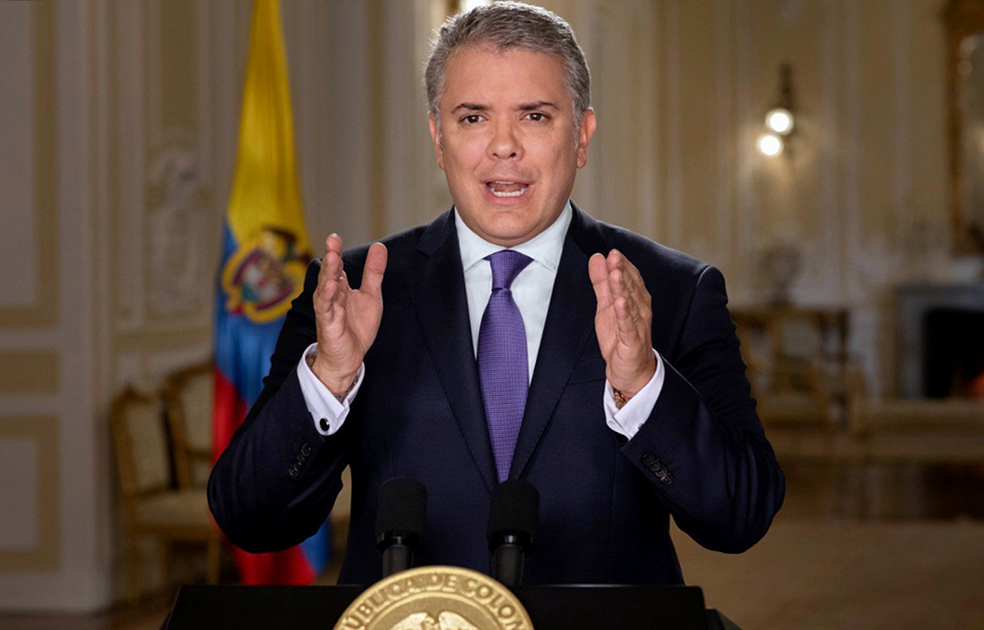 “Fabricantes de entelequias”: más pullas de Duque a Petro
