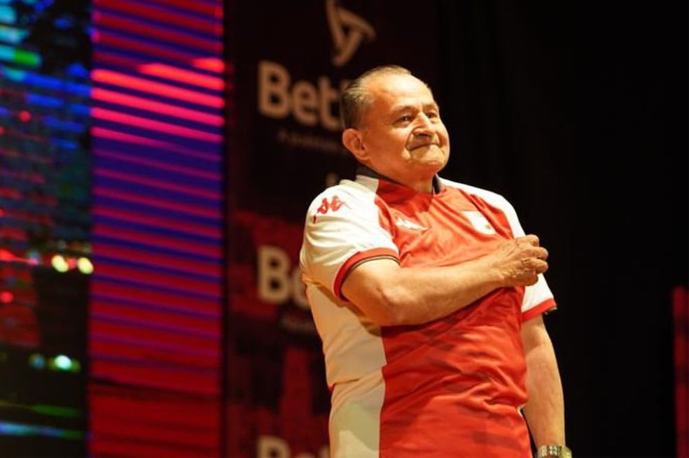 Nueva camiseta y nuevos nombres: todo listo para que Santa Fe arranque 2023