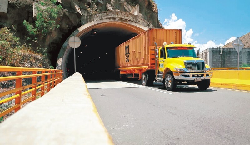 COVID-19 desata crisis en el transporte de carga