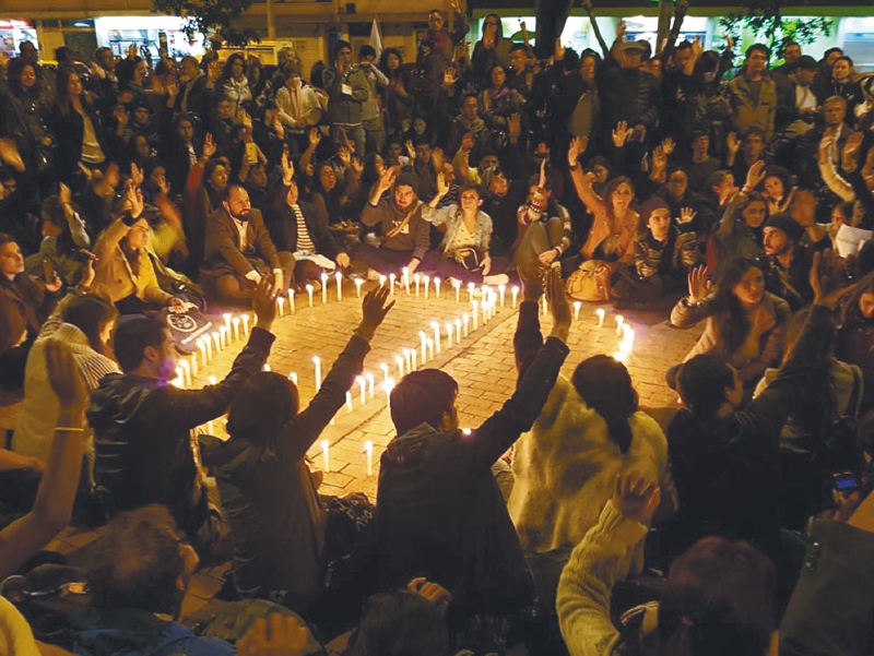 Este miércoles, universitarios llaman a marchar en silencio por la paz