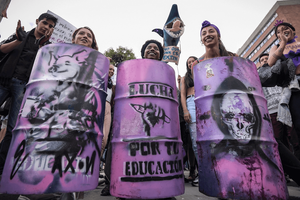 Feministas piden que la Gran Conversación Nacional sea igualitaria
