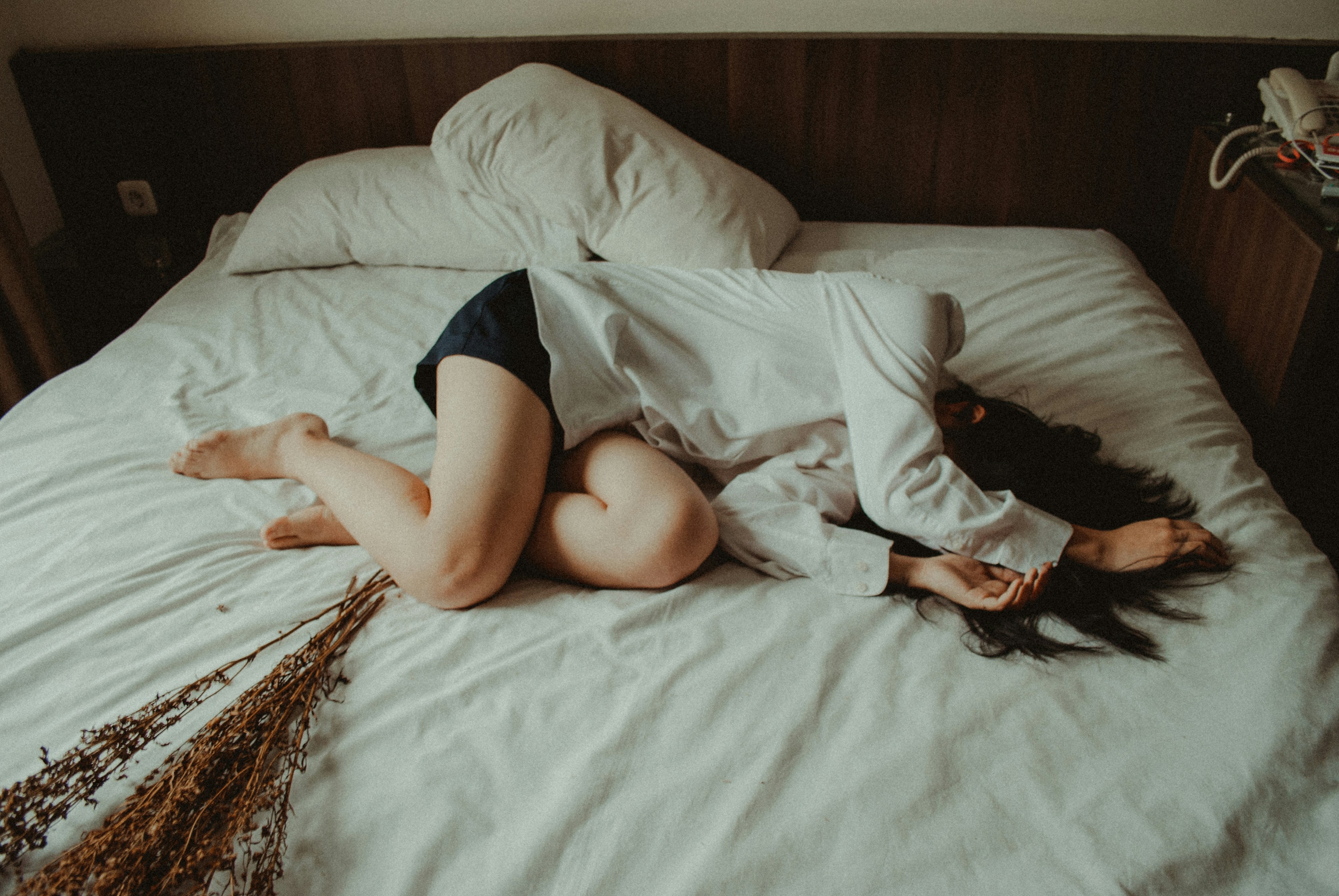 Parálisis del sueño: el aterrador momento en que el cuerpo no obedece a la mente