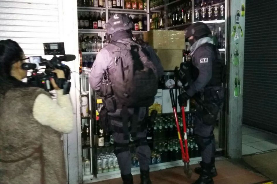 Operativos en San Andresito de San José contra licor adulterado y de contrabando