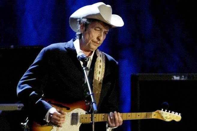 El pasado 27 de marzo, en medio de la cuarentena y desafiando todos los preceptos comerciales, Bob Dylan lanzó en su redes sociales “Murder Most Foul”, un tema de 17 minutos de largo en el que le toma el pulso a la sociedad occidental.