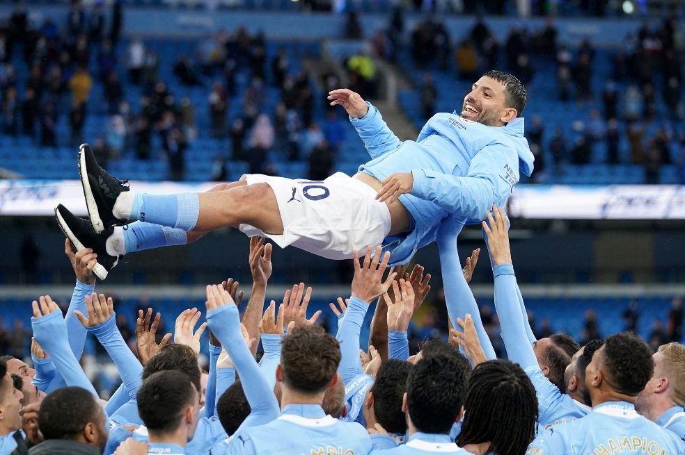 Retiro del “Kun” Agüero: así fue su trayectoria en el fútbol