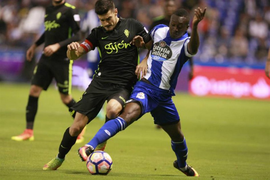Con Marlos Moreno de titular, Deportivo de La Coruña ganó 2-1 al Sporting de Gijón
