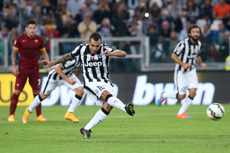 Juventus venció a Roma con doblete de Carlos Tévez