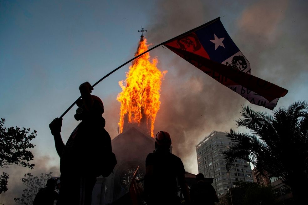 La violencia enmarca la última semana de campaña por el plebiscito en Chile