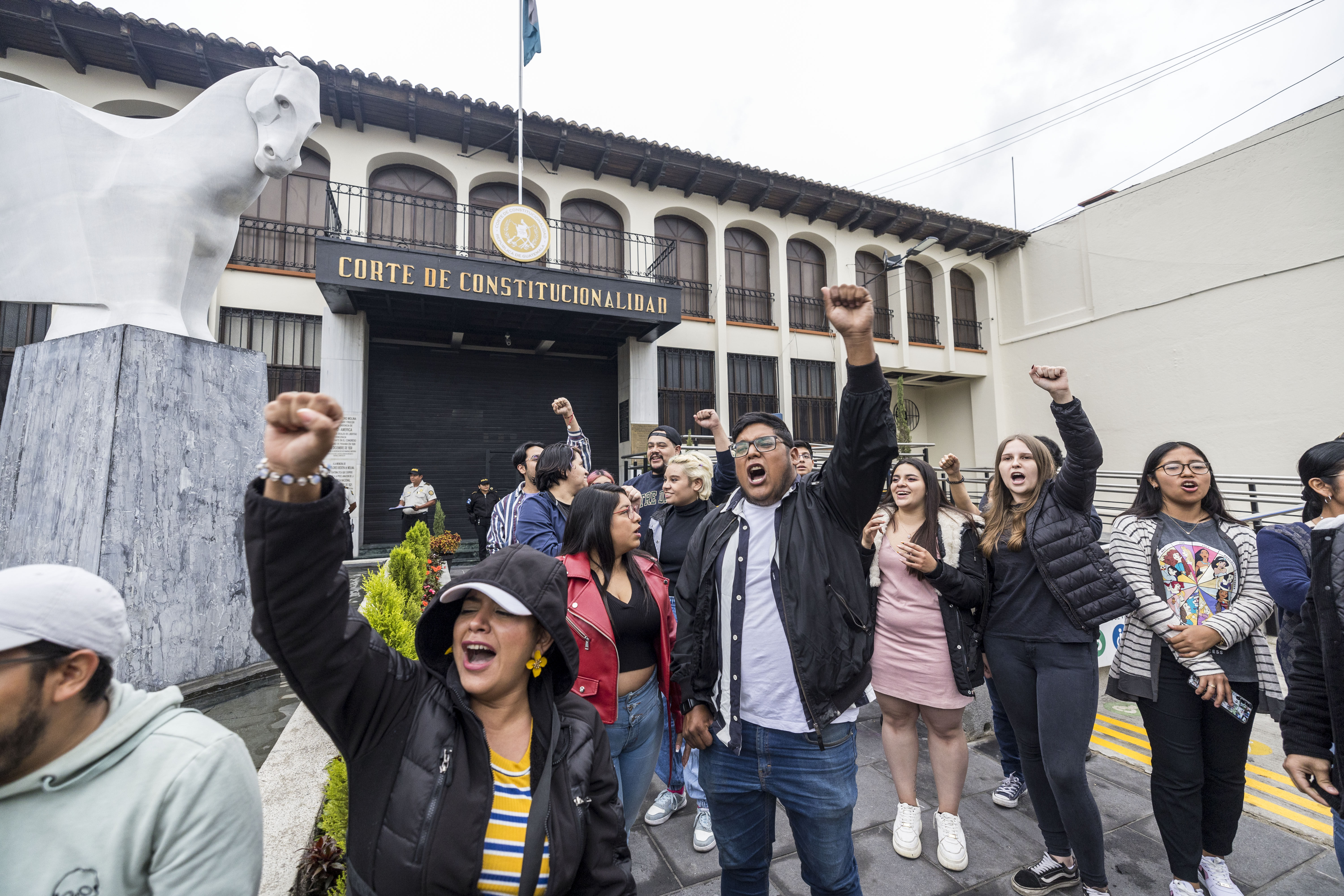 Guatemala: Corte suspendió resultados electorales; sectores piden respetarlos