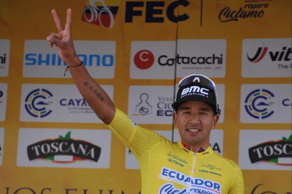 Robinson Chalapud sigue líder en la Vuelta a Ecuador y solo queda una etapa
