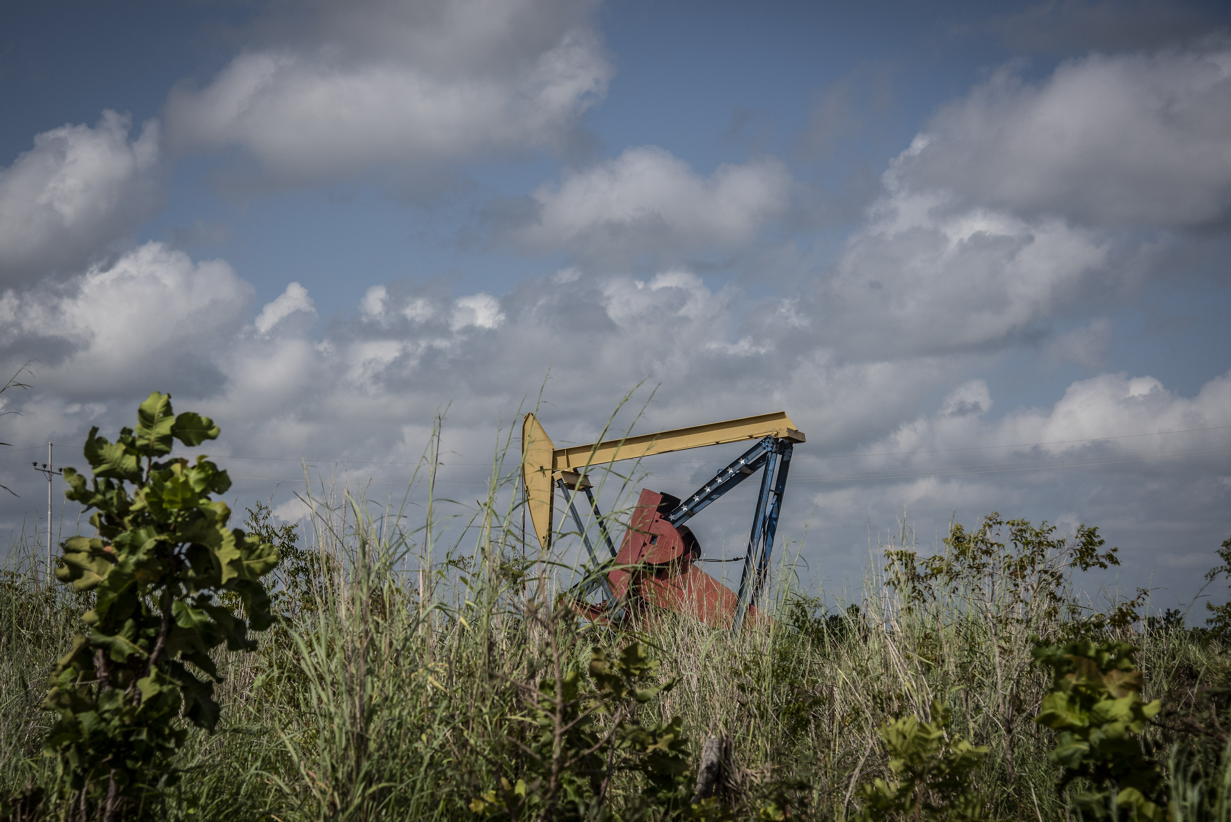 Exportaciones de petróleo venezolano caen a punto mínimo en 28 años