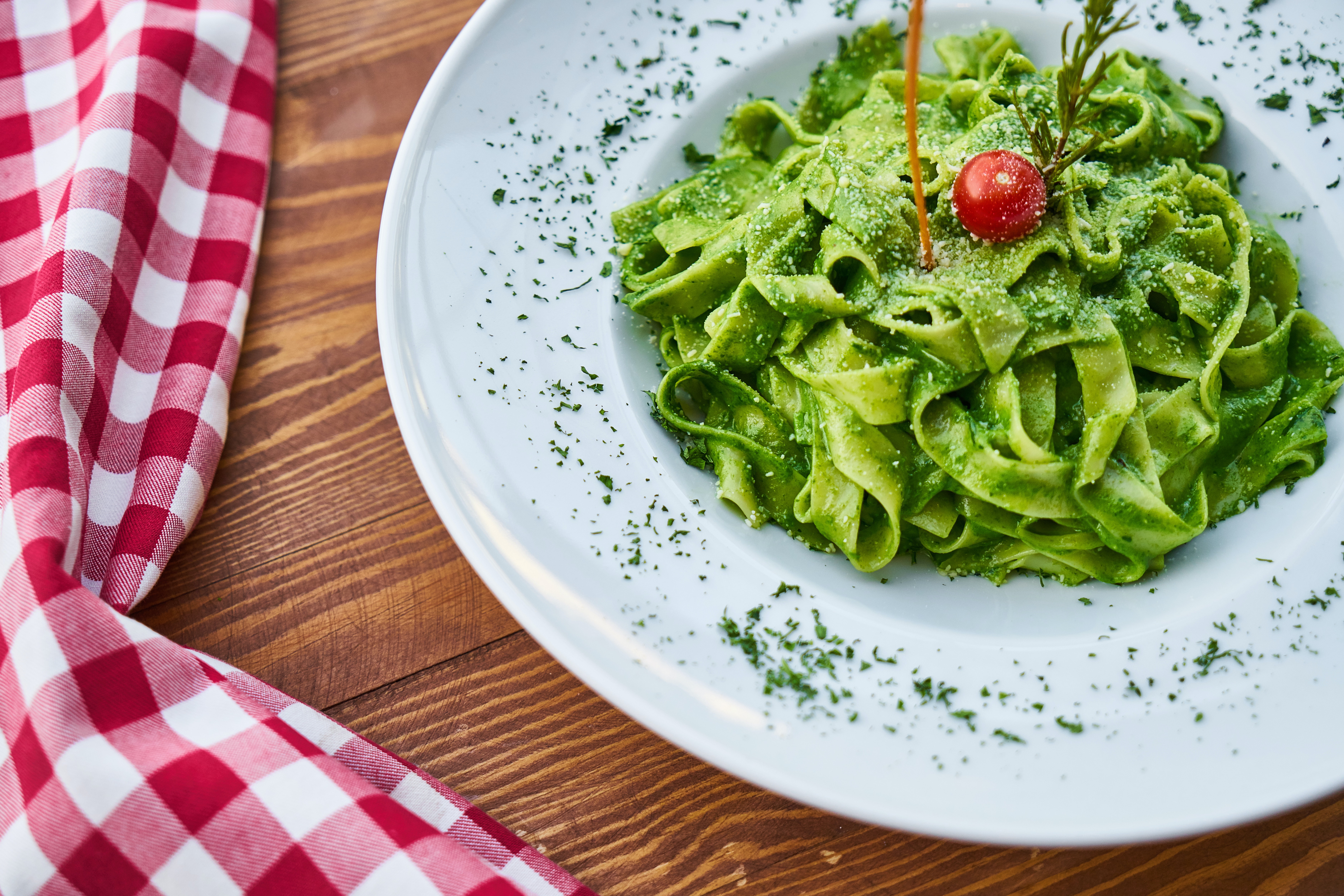 Receta: así se prepara la pasta al pesto saludable