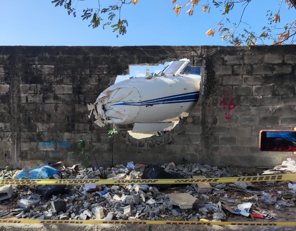 Avioneta ambulancia chocó contra muro en aeropuerto de San Andrés