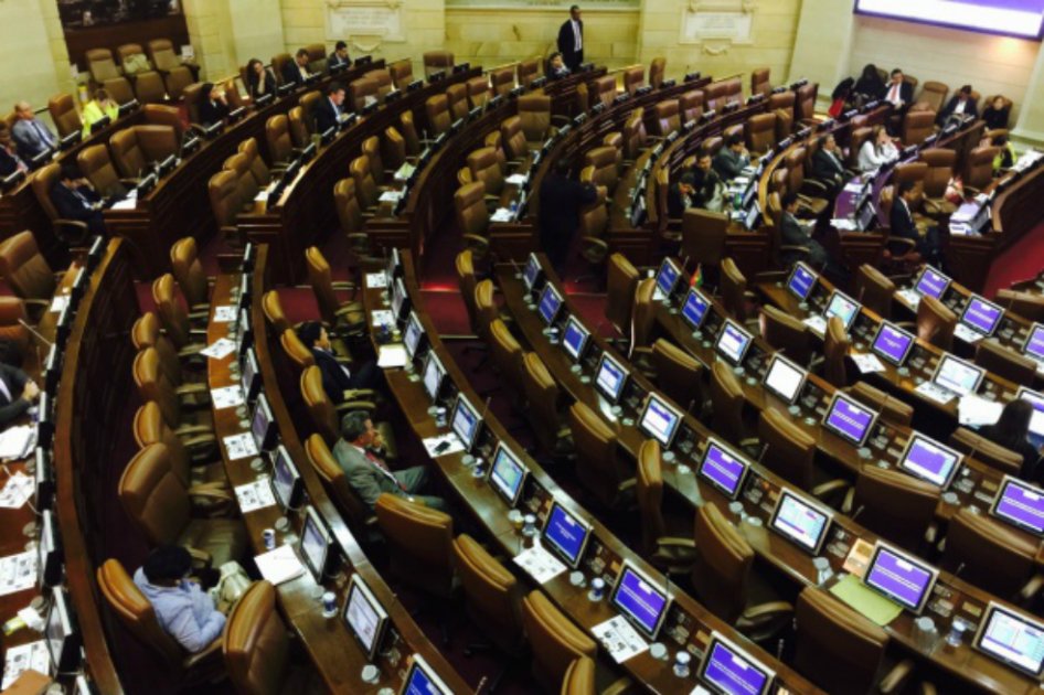 Debates en el Congreso ya empezaron a suspenderse por ausentismo
