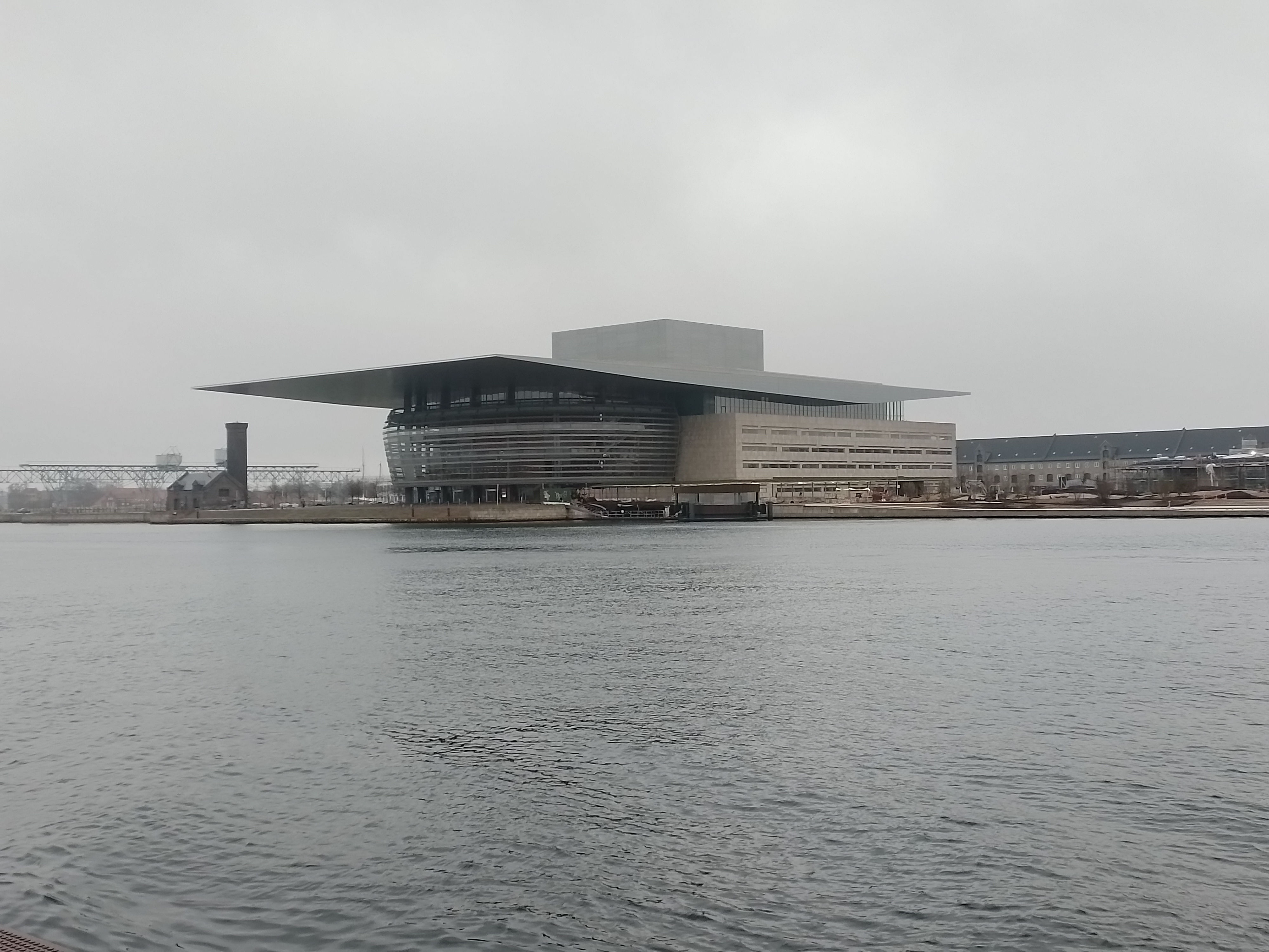 Una de las salas de ópera más sofisticadas del mundo, The Royal Danish Opera por Henning Larsen.