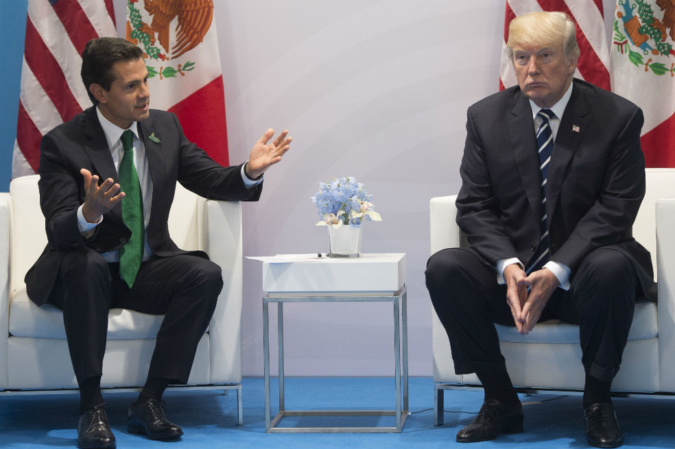 Trump no cede e insiste en que México debe pagar por el muro