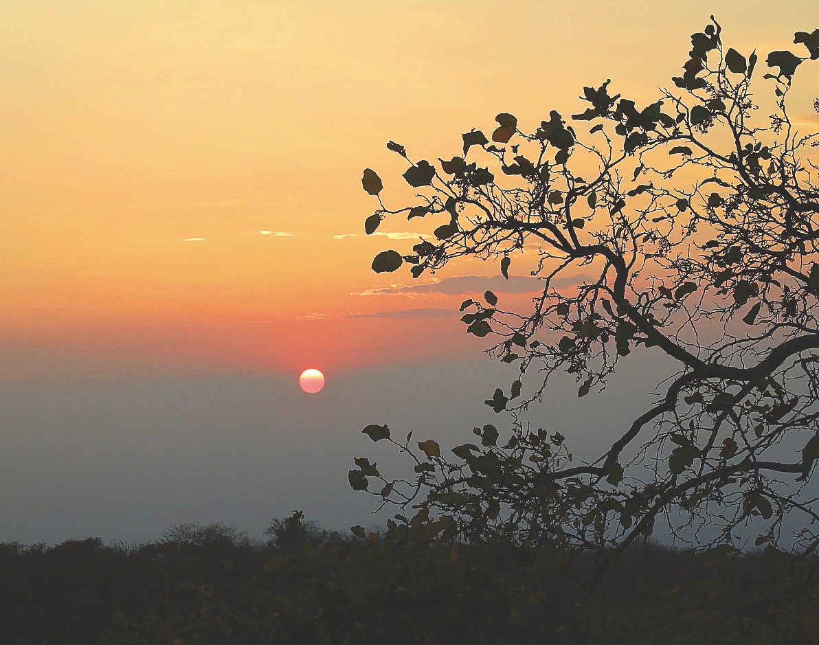 Pie de foto:Así se ven los atardeceres de Tierra Grata (Cesar), el Espacio Territorial de Capacitación y Reincorporación, donde vive Marcos Guevara.