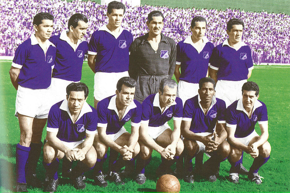 1963, octava estrella entre tensiones políticas