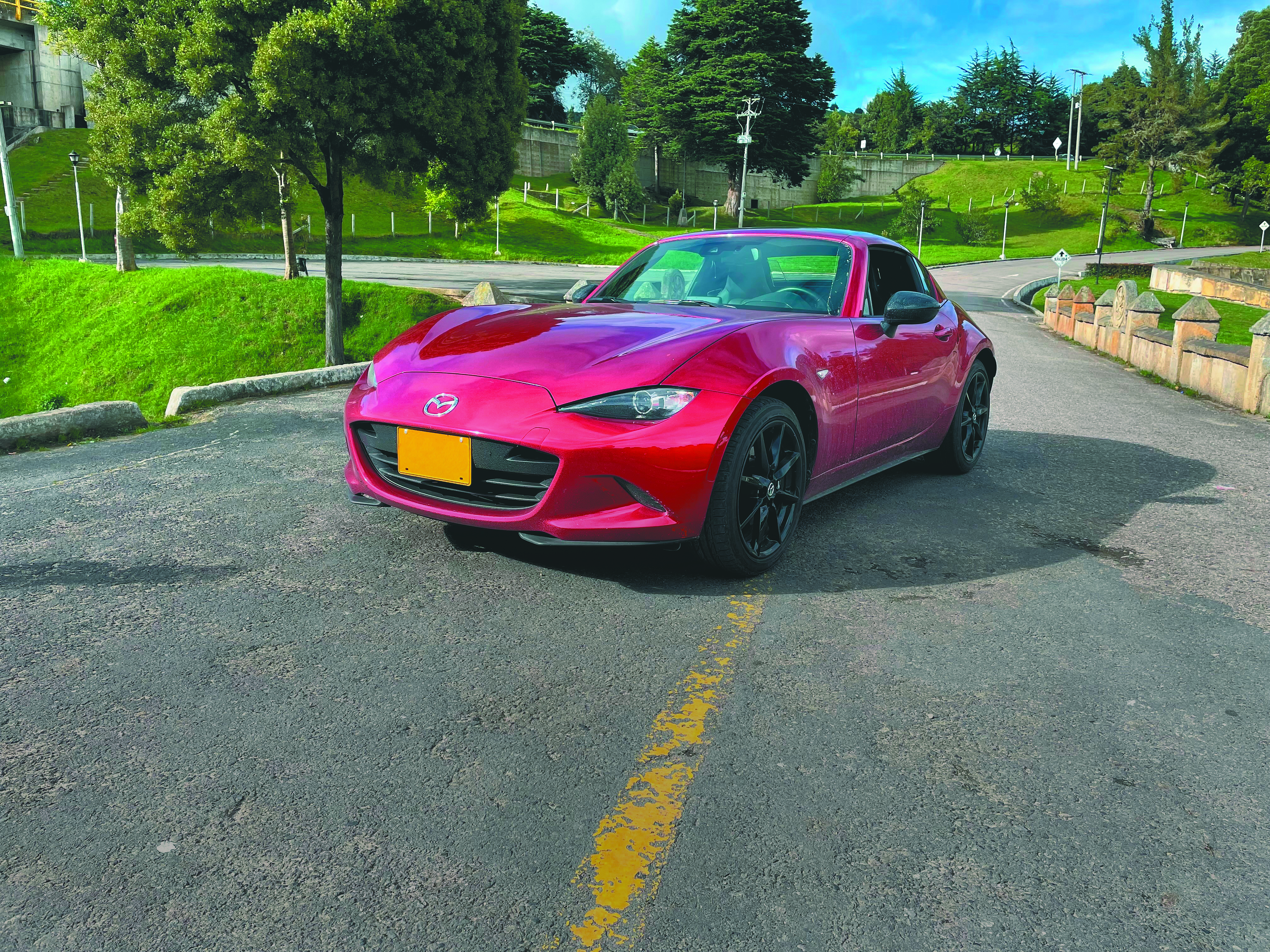 Mazda MX-5 (Miata) en Colombia: ¿por qué es el convertible más vendido del mundo?
