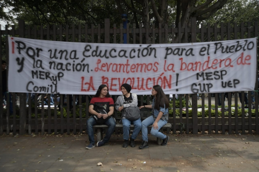 Profesores de universidades públicas solicitan audiencia para hablar de plata en el Congreso
