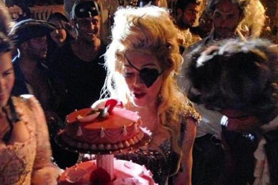 Madonna celebra su cumpleaños con una fiesta temática inspirada en María Antonieta