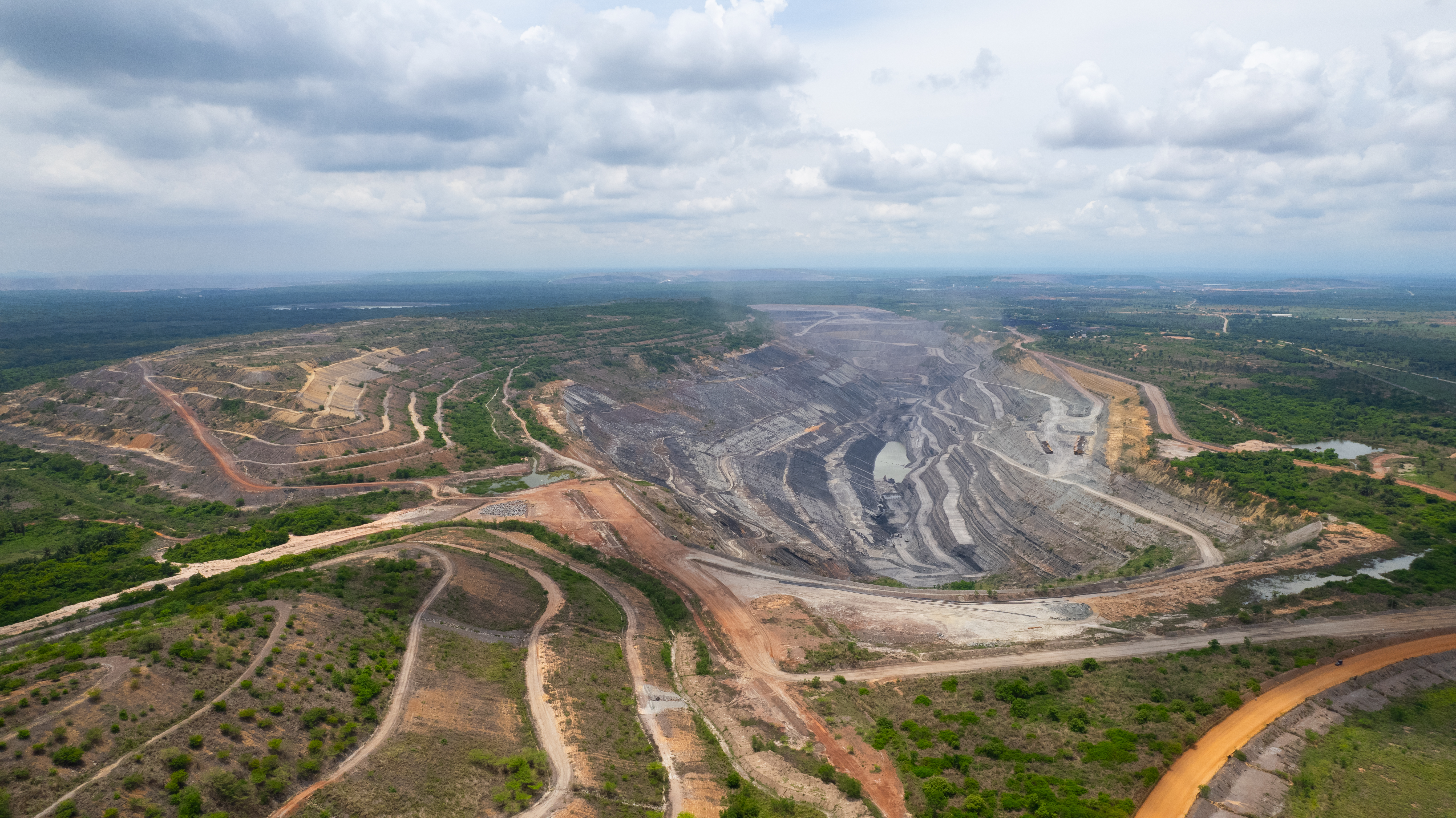 Minería de carbón en el Cesar: a la espera de alternativas económicas en la  transición energética | EL ESPECTADOR