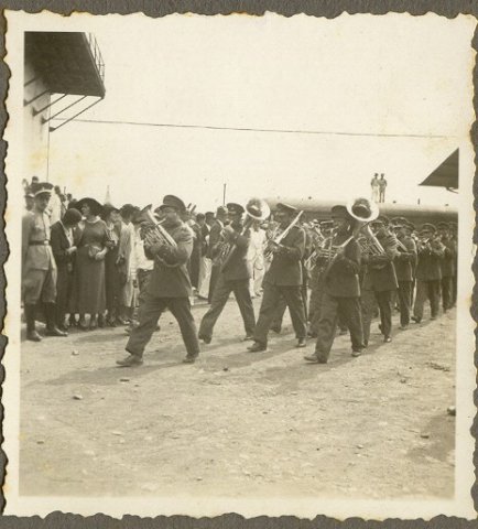 El 22 de febrero de 1935, cuatro años antes de que estallara en Europa la Segunda Guerra Mundial, arribó al puerto de Buenaventura el crucero artillado alemán Karlsruhe con al menos 603 nazis a bordo.