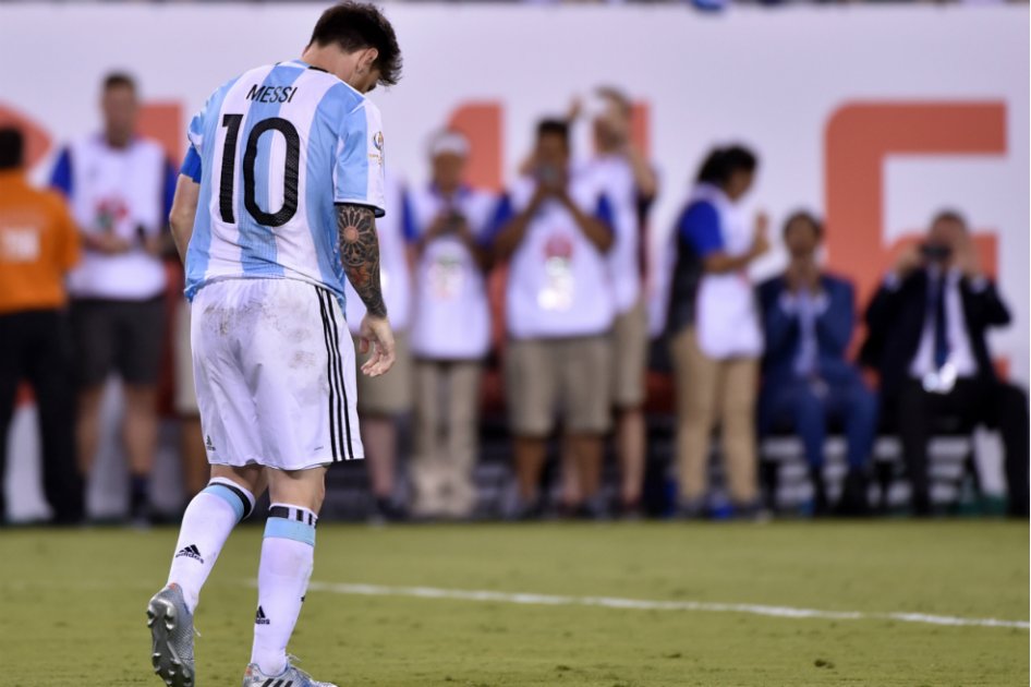 Lionel Messi renuncia a la selección de Argentina luego de la final perdida en la Copa América