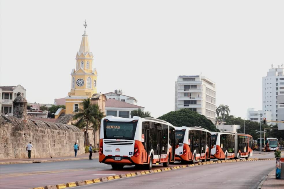Transcaribe abrió 70 vacantes para conductores que no tengan barriga, ¿por qué?
