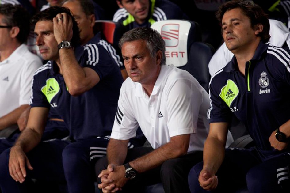 Mourinho: El primer gol del Barça es un error del juez de línea