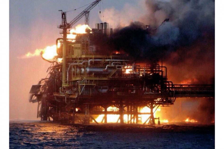 Fuego en plataforma de mexicana Pemex causa cuatro muertos y 16 heridos