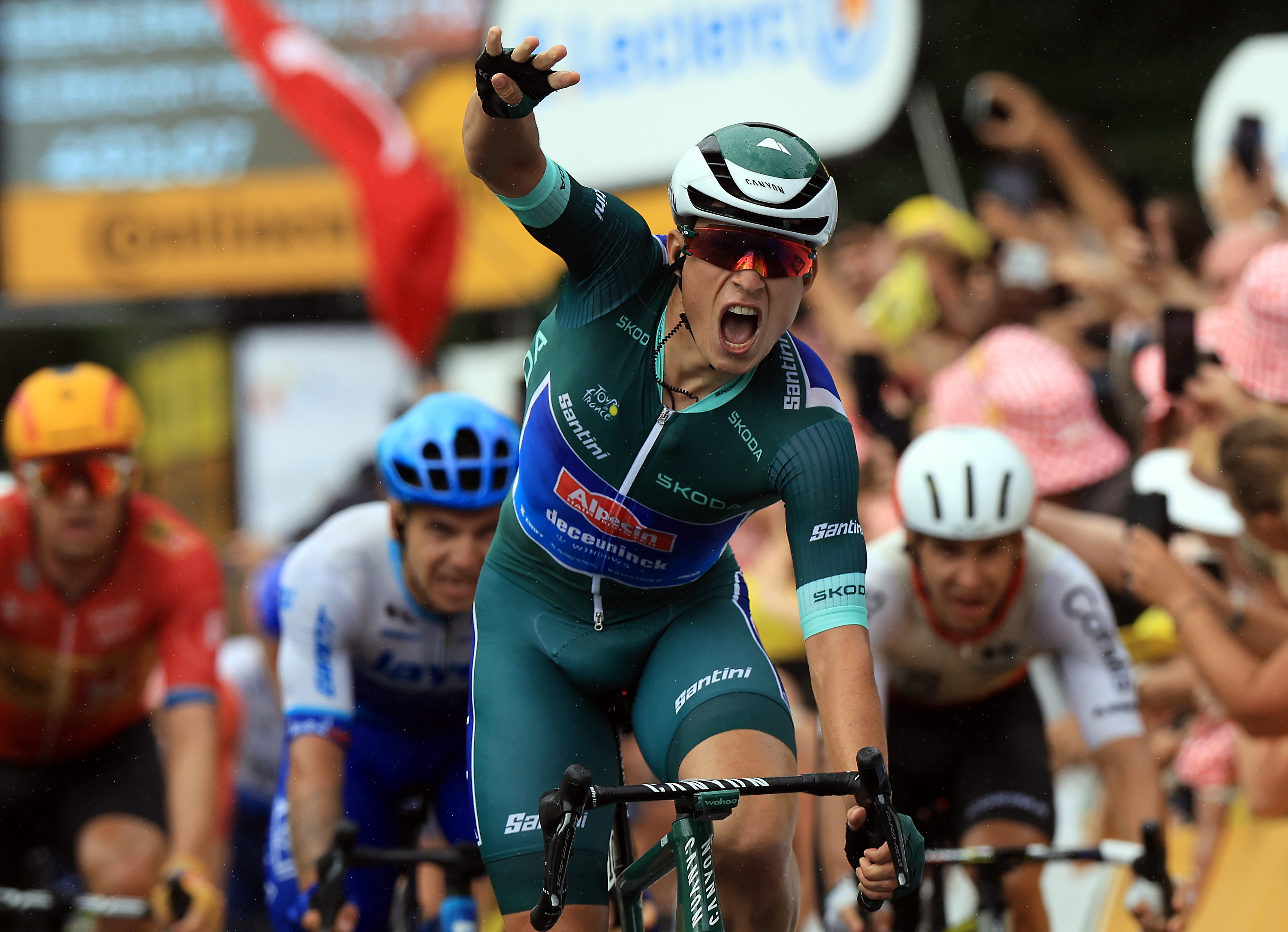 Tour de Francia: Jasper Philipsen se impuso en Moulins y suma ya cuatro victorias
