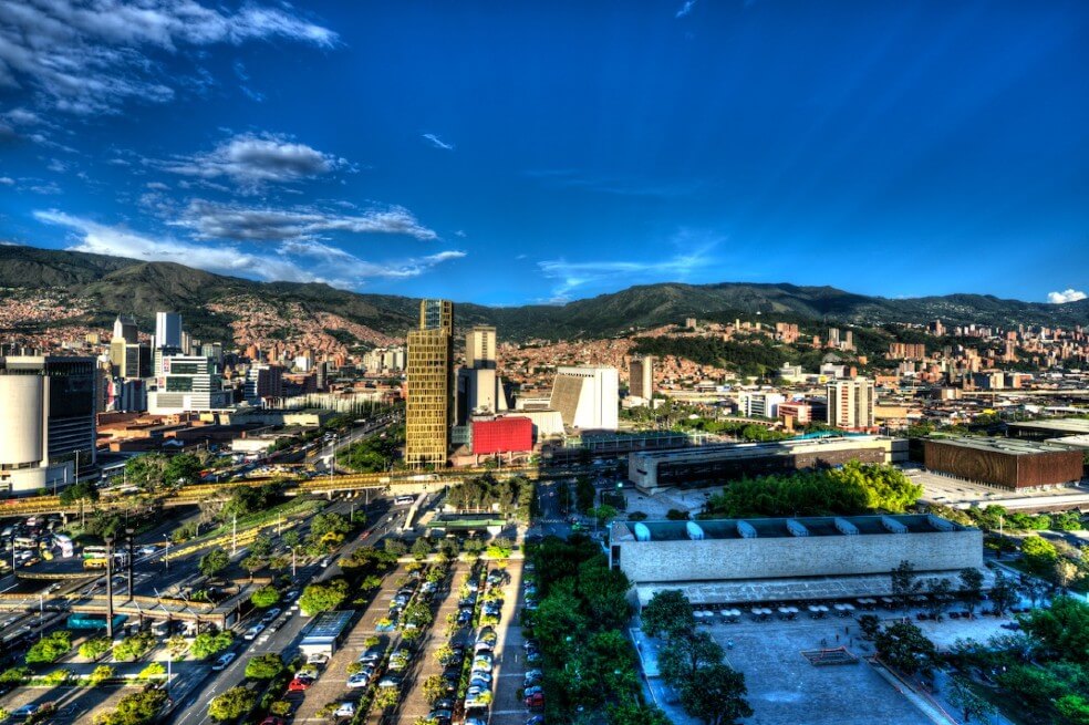 Más de 12.000 empresas se reactivan en Medellín