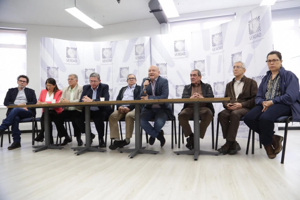 «Venimos con el compromiso de aportar verdad»: Partido FARC ante la Comisión de la Verdad