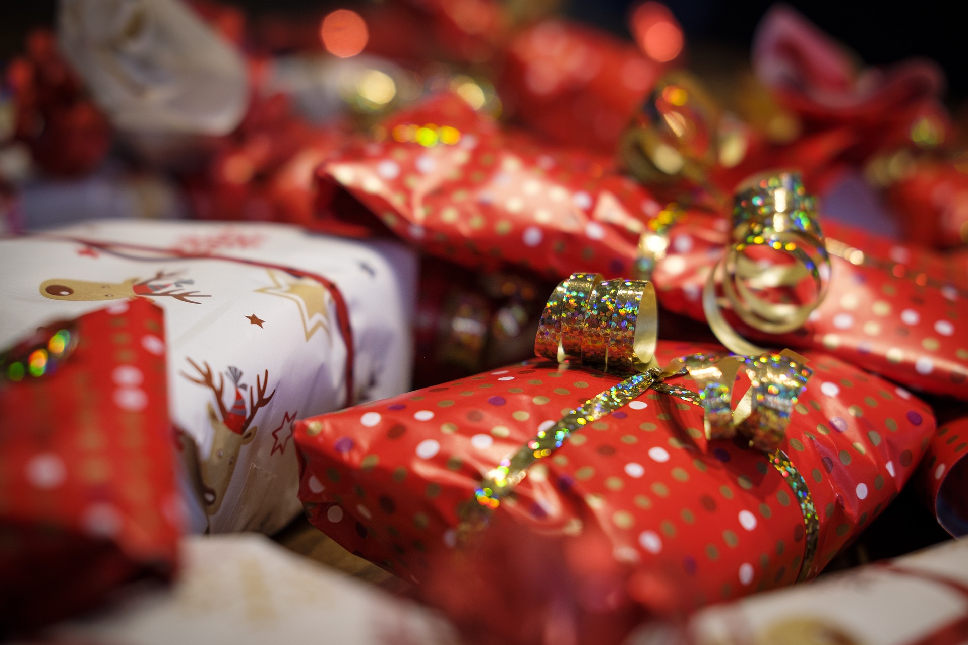 ¿Cuánto y en qué gastan los colombianos durante las festividades de diciembre?