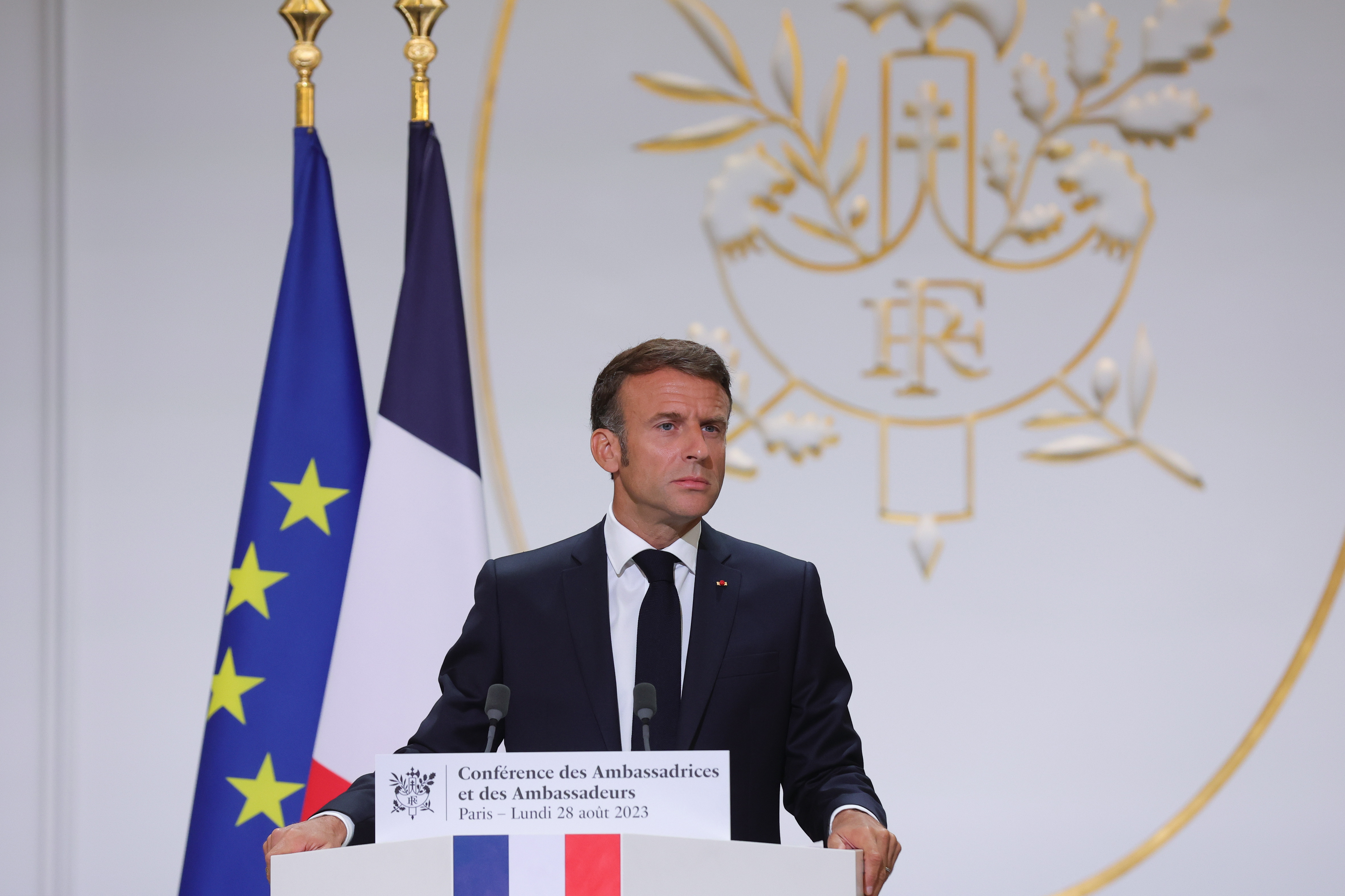Paris (France), 28/08/2023.- French President Emmanuel Macron gives a speech in front of French ambassadors during the conference of ambassadors at the Elysee Palace, Paris, France, 28 August 2023. Macron is expected to highlight France's foreign policy during the annual ambassadors' conference. (Francia) EFE/EPA/TERESA SUAREZ / POOL