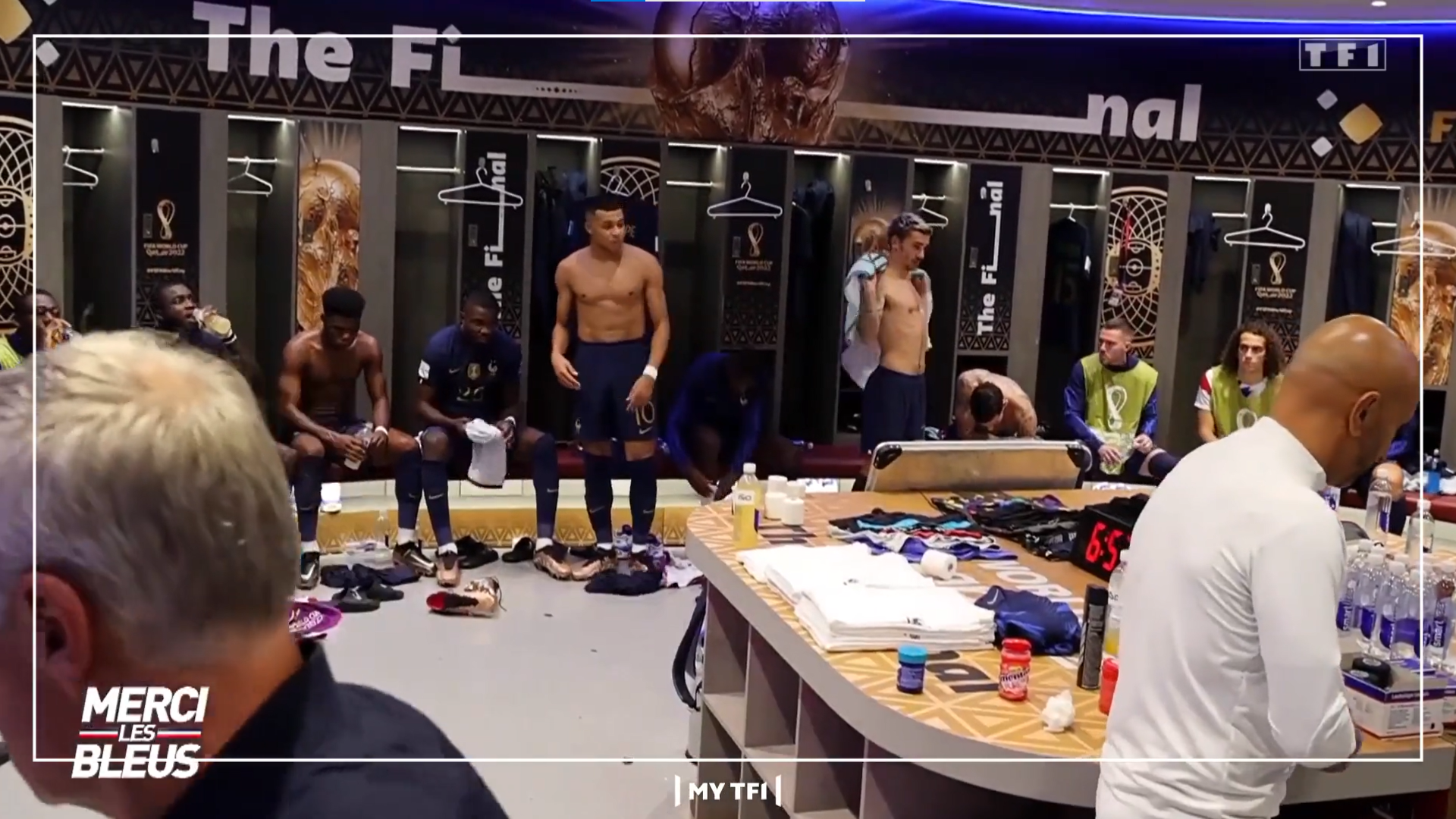 Filtran video del fuerte regaño de Mbappé en entretiempo de la final del Mundial
